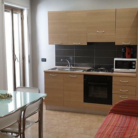 Casa Vacanze L'Isola Del Relax Isola delle Femmine Exteriör bild